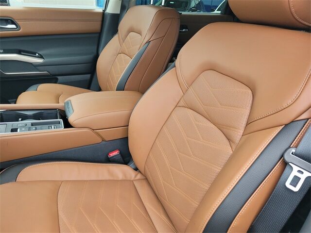 2025 Nissan Pathfinder Platinum Roseville CA