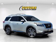 2025_Nissan_Pathfinder_Platinum_ Roseville CA