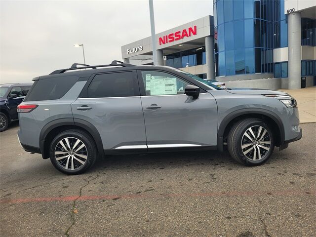 2025 Nissan Pathfinder Platinum Roseville CA