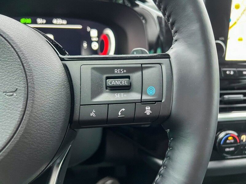 2025 Nissan Pathfinder Platinum Wilmington NC