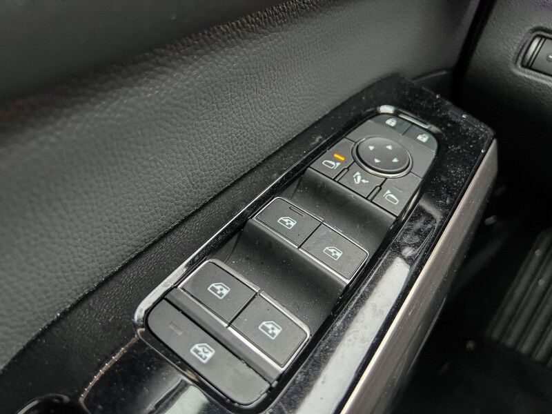 2025 Nissan Pathfinder Platinum Wilmington NC