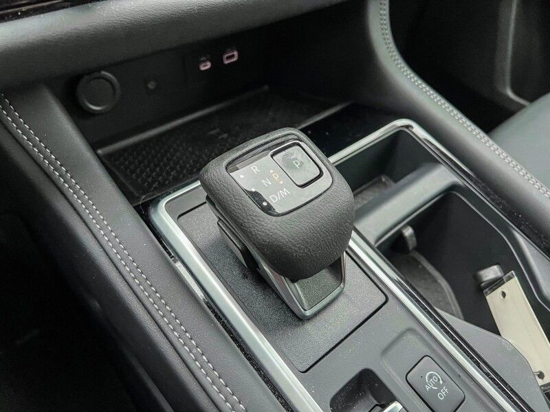 2025 Nissan Pathfinder Platinum Wilmington NC