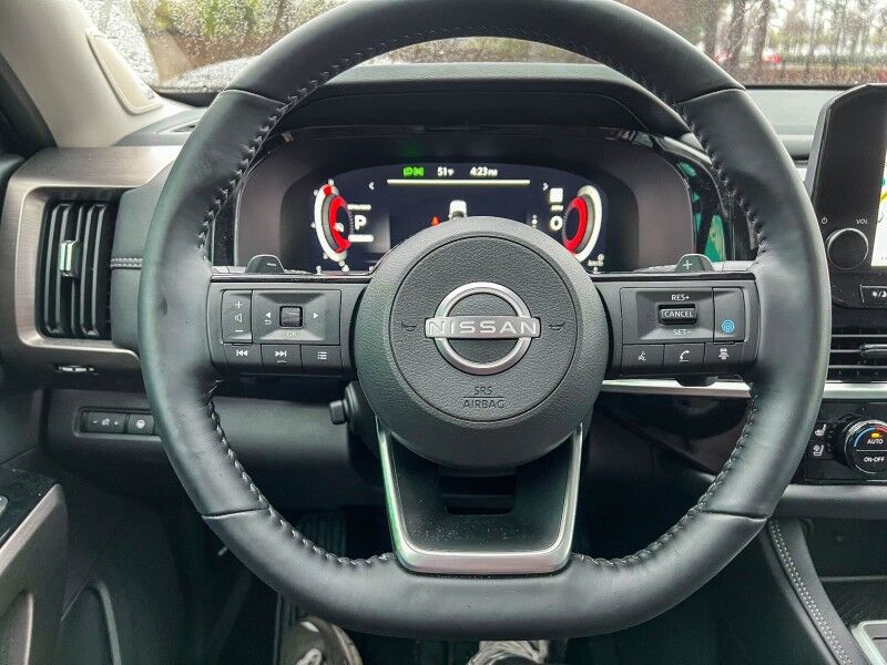 2025 Nissan Pathfinder Platinum Wilmington NC