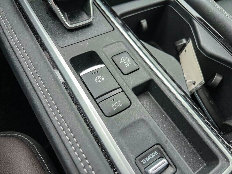 2025 Nissan Pathfinder Platinum Wilmington NC