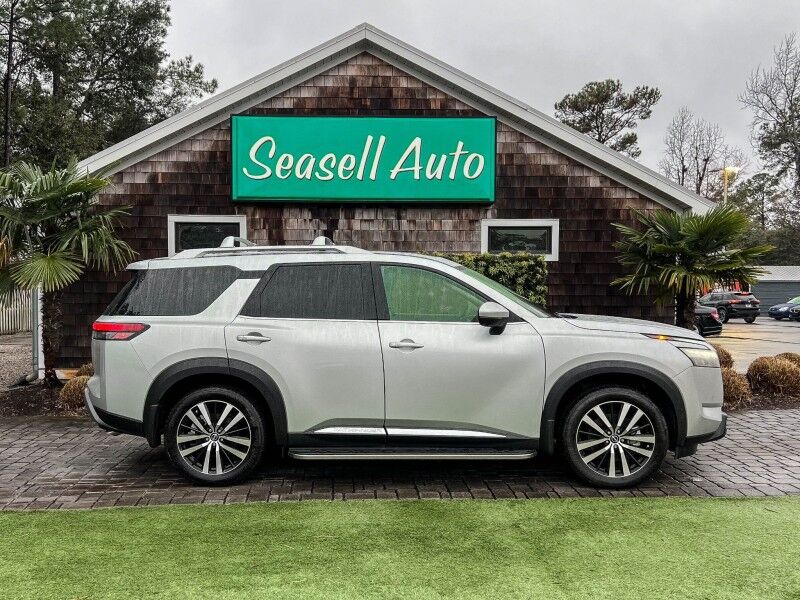 2025 Nissan Pathfinder Platinum