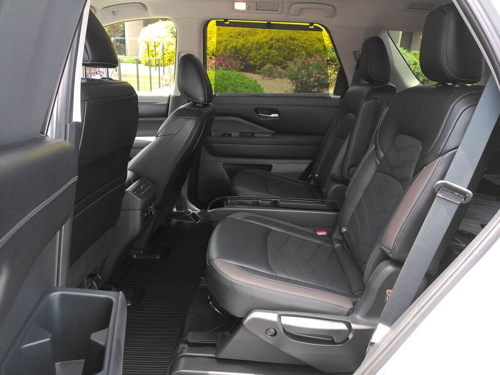 2025 Nissan Pathfinder Platinum Richmond VA