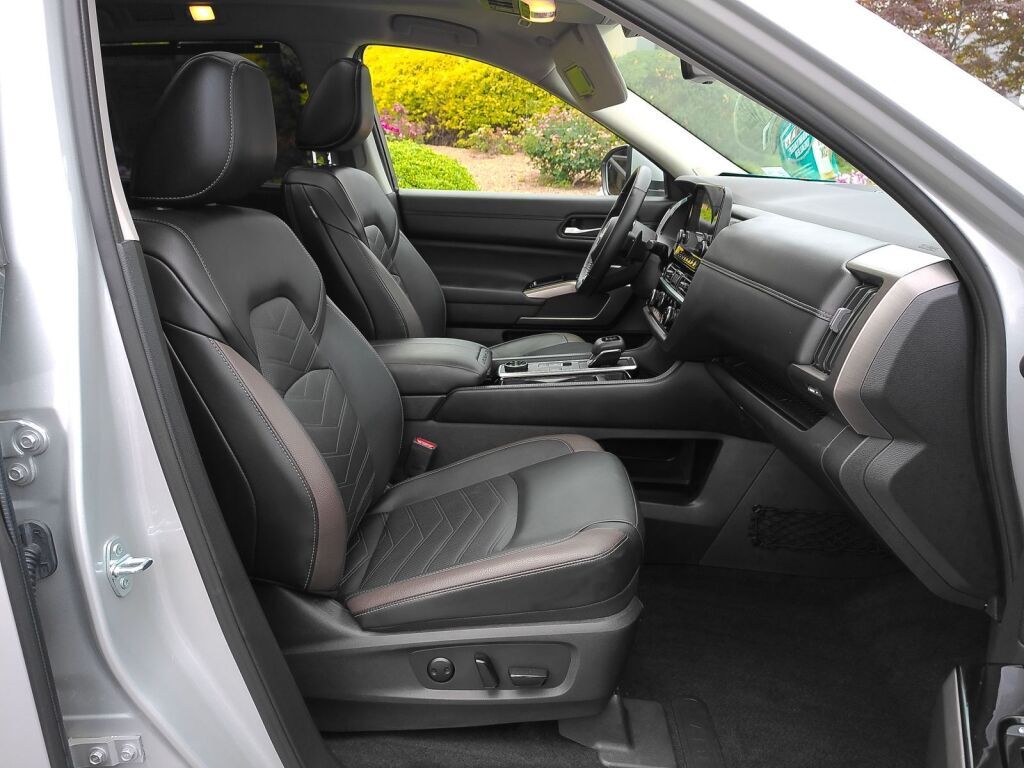 2025 Nissan Pathfinder Platinum Richmond VA
