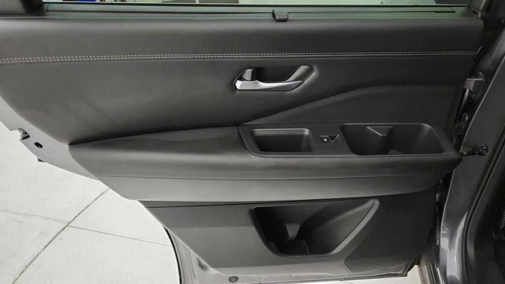 2025 Nissan Pathfinder Platinum Laurel MD