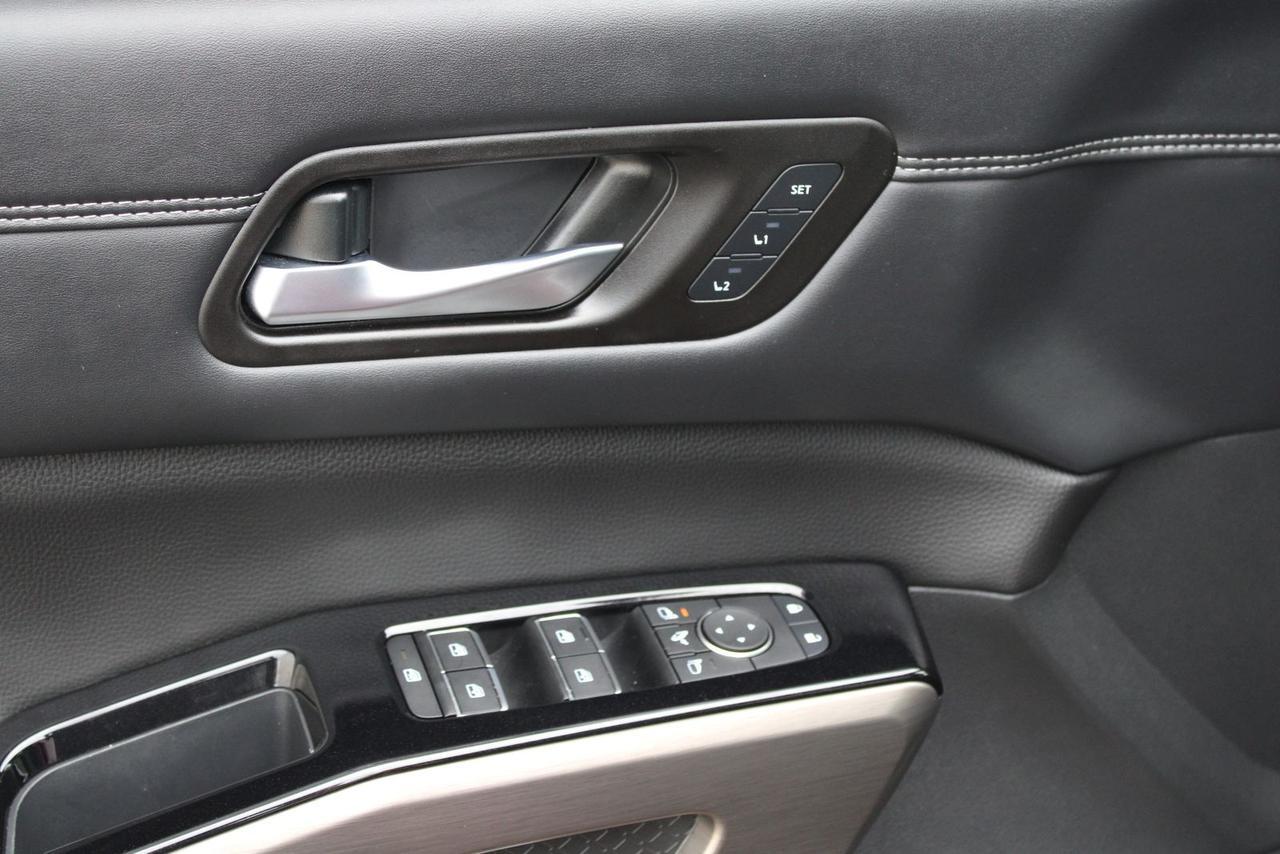 2025 Nissan Pathfinder Platinum Stafford VA