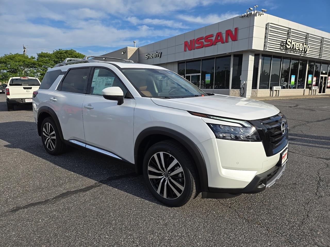 2025 Nissan Pathfinder Platinum Glen Burnie MD