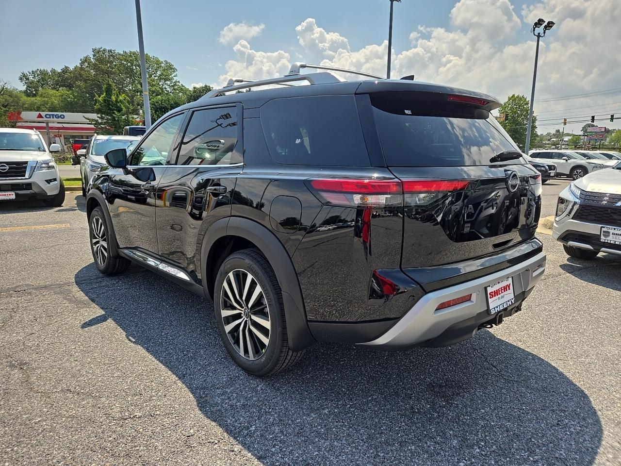 2025 Nissan Pathfinder Platinum Glen Burnie MD