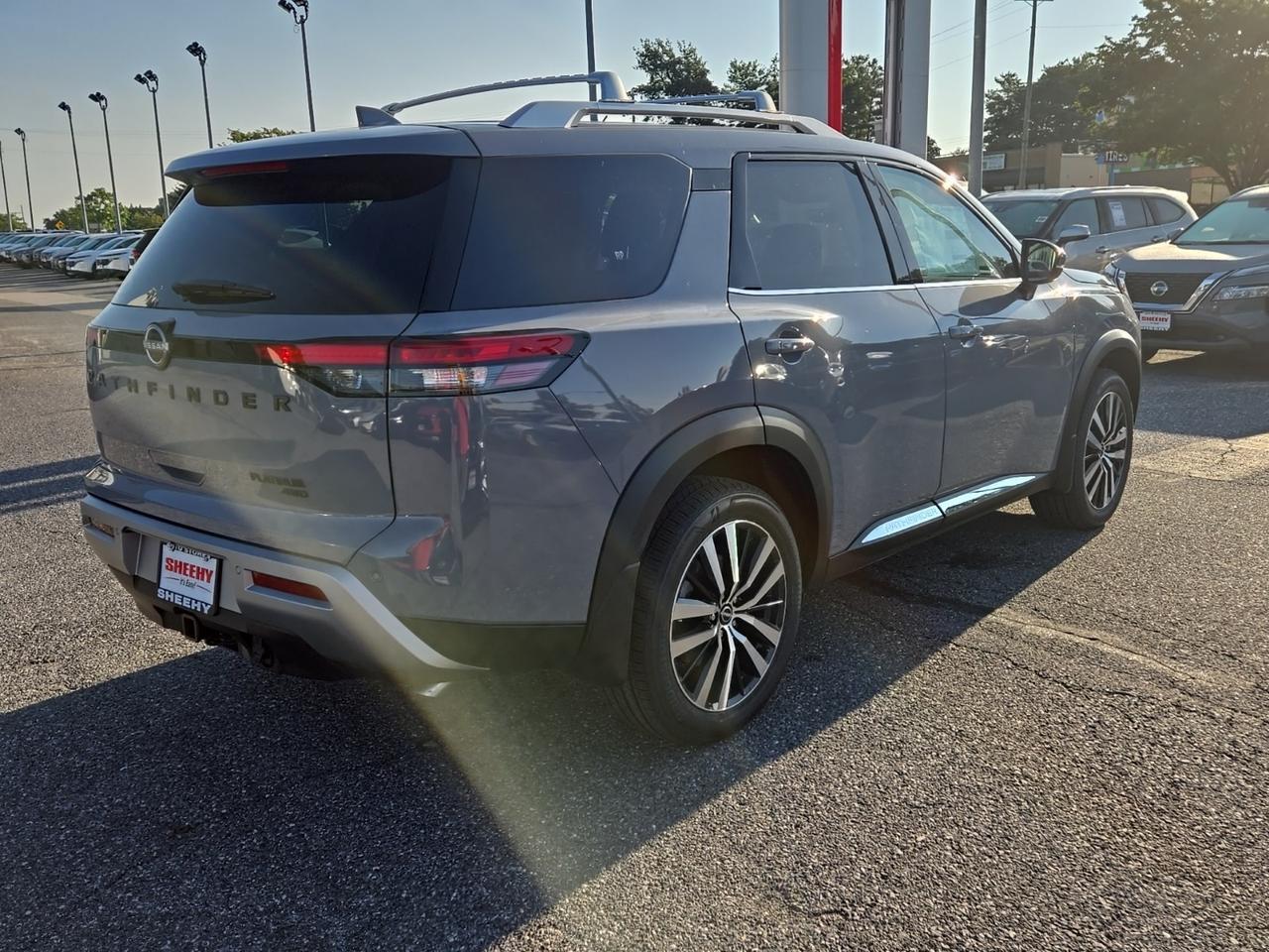 2025 Nissan Pathfinder Platinum Glen Burnie MD