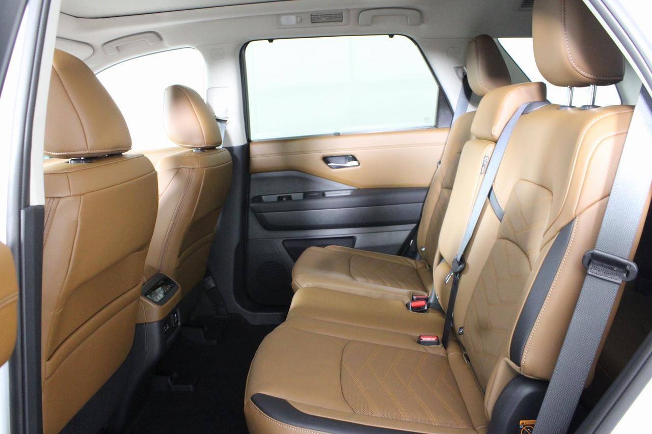 2025 Nissan Pathfinder Platinum Manassas VA