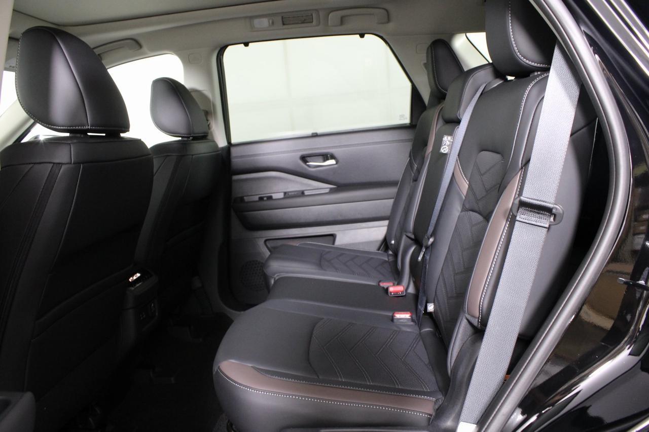 2025 Nissan Pathfinder Platinum Manassas VA