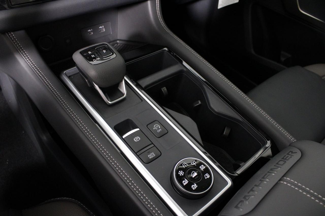 2025 Nissan Pathfinder Platinum Manassas VA