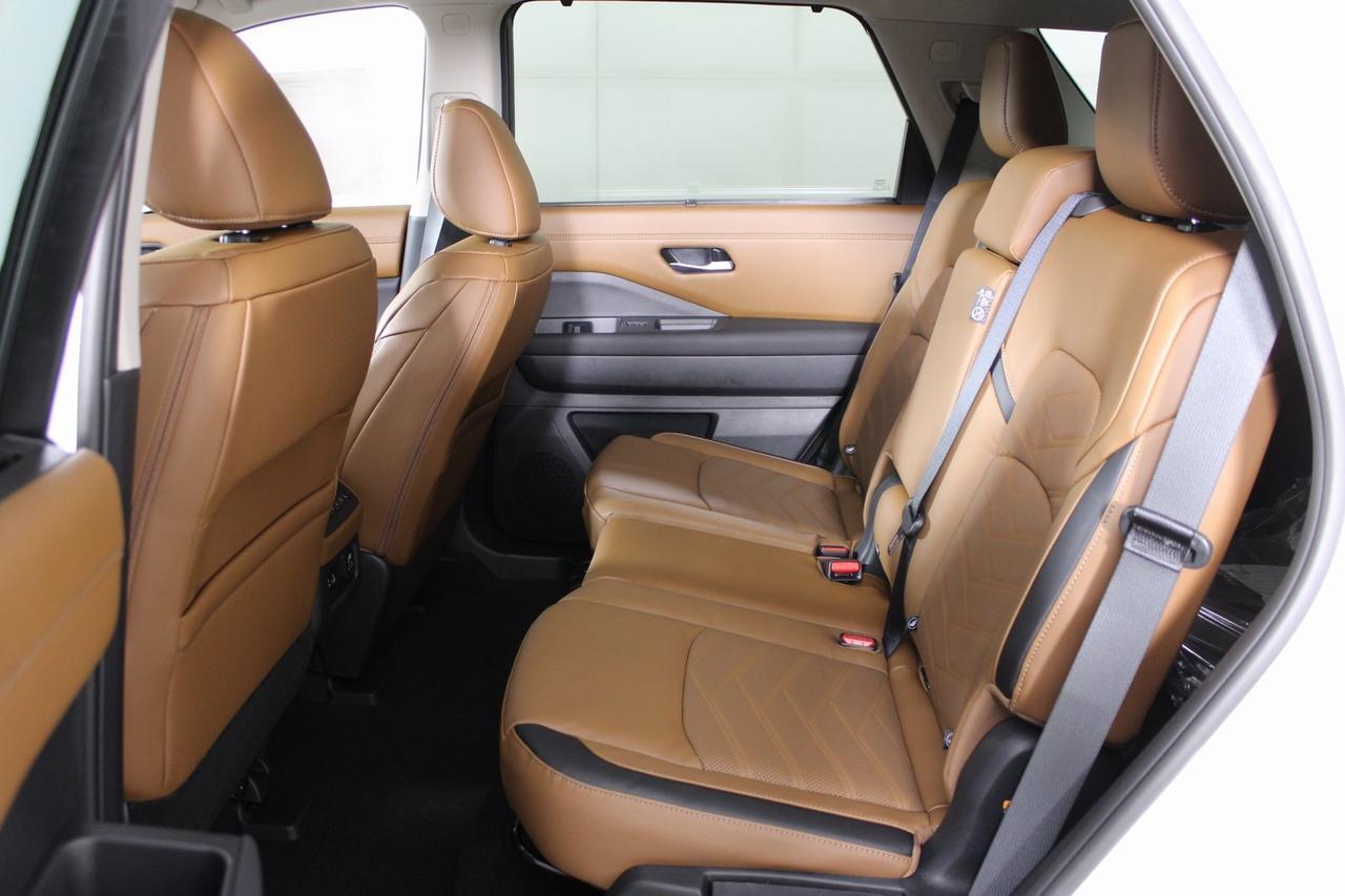 2025 Nissan Pathfinder Platinum Manassas VA