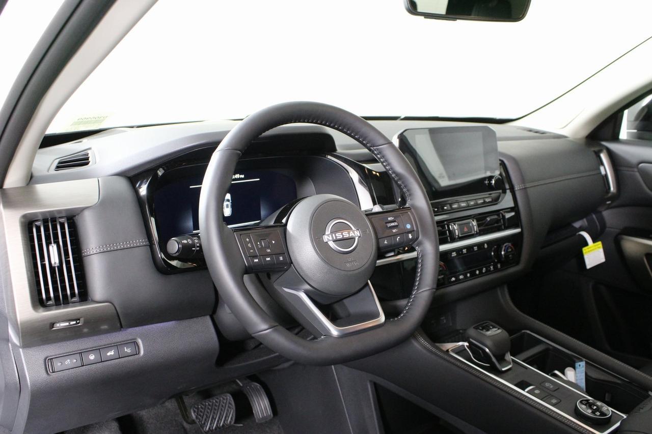 2025 Nissan Pathfinder Platinum Manassas VA