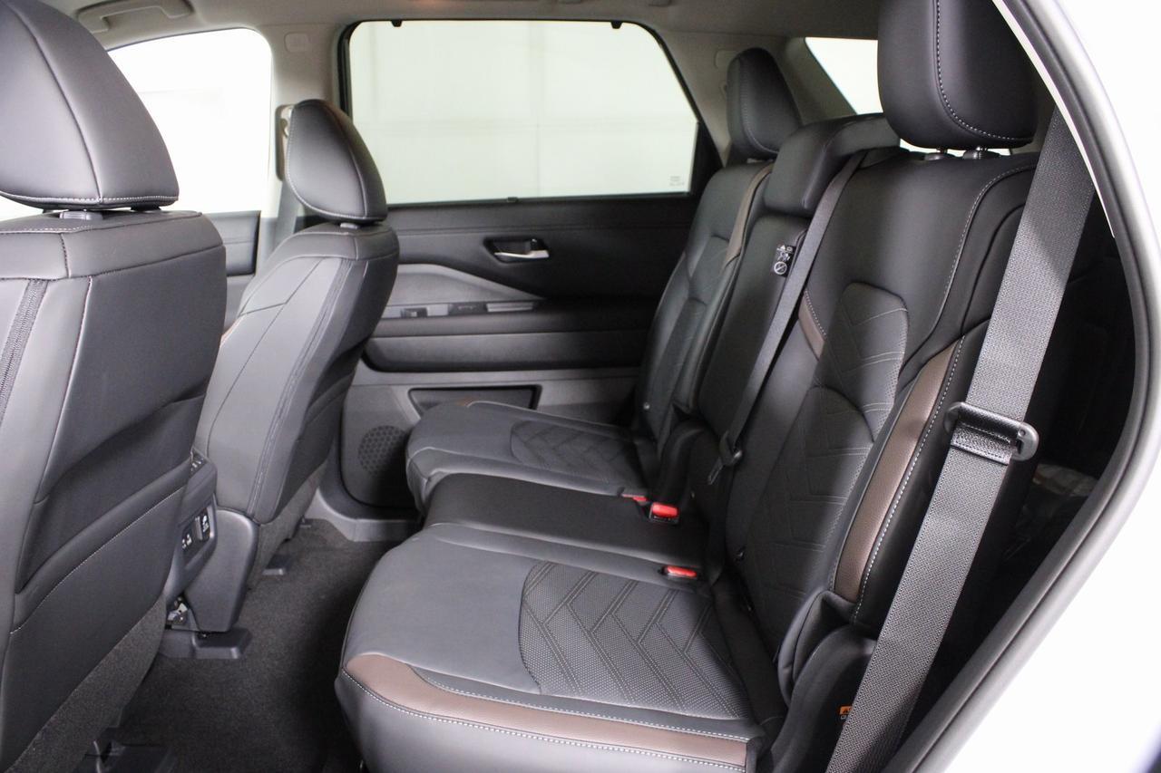 2025 Nissan Pathfinder Platinum Manassas VA