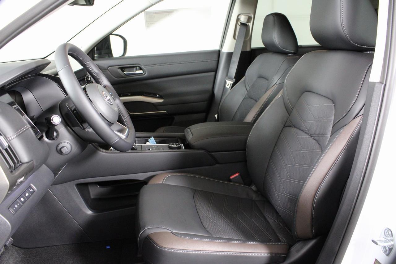 2025 Nissan Pathfinder Platinum Manassas VA