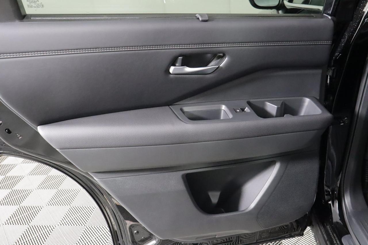 2025 Nissan Pathfinder Platinum Manassas VA