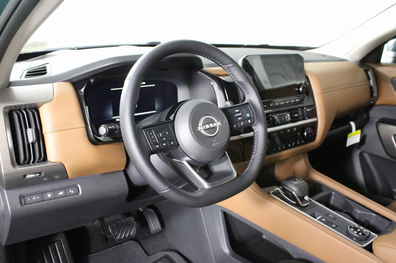 2025 Nissan Pathfinder Platinum Manassas VA