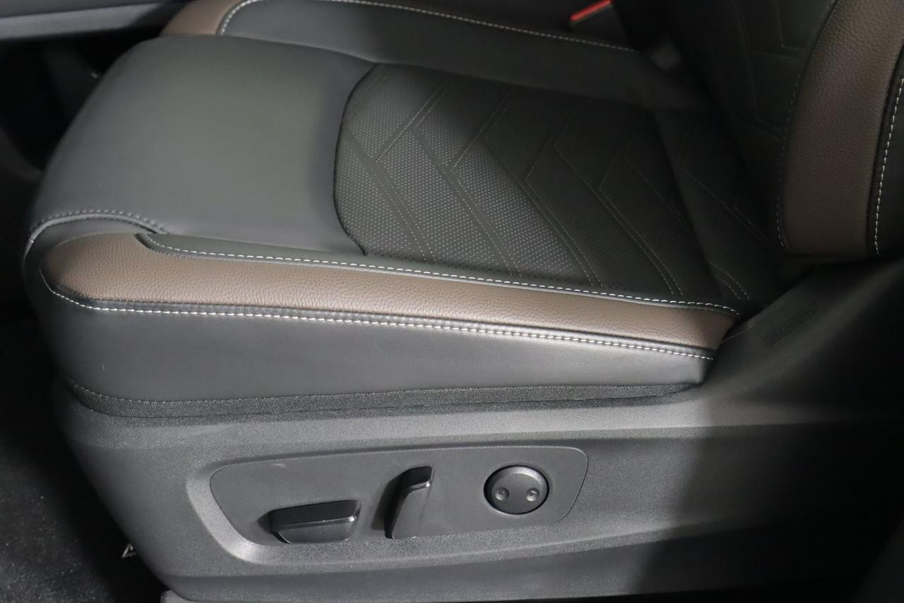 2025 Nissan Pathfinder Platinum Manassas VA