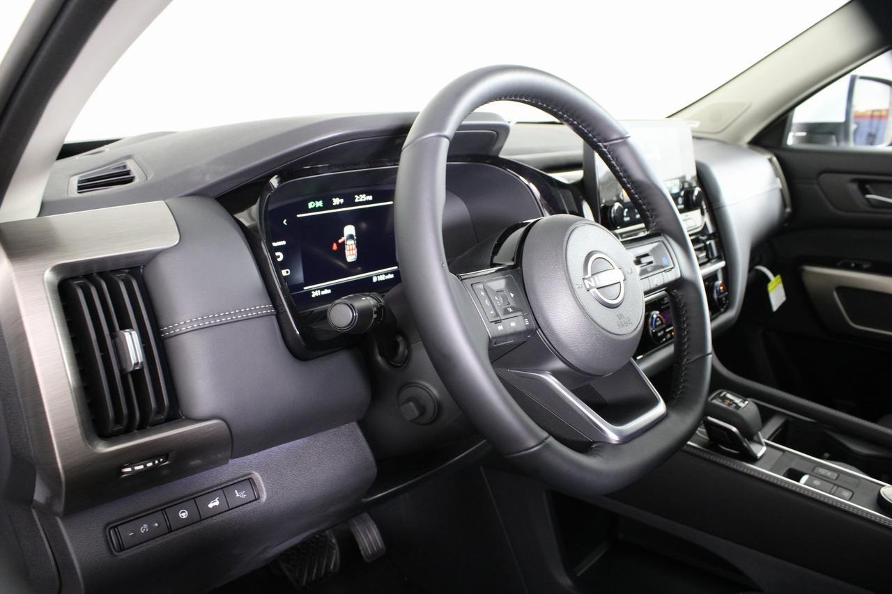 2025 Nissan Pathfinder Platinum Manassas VA