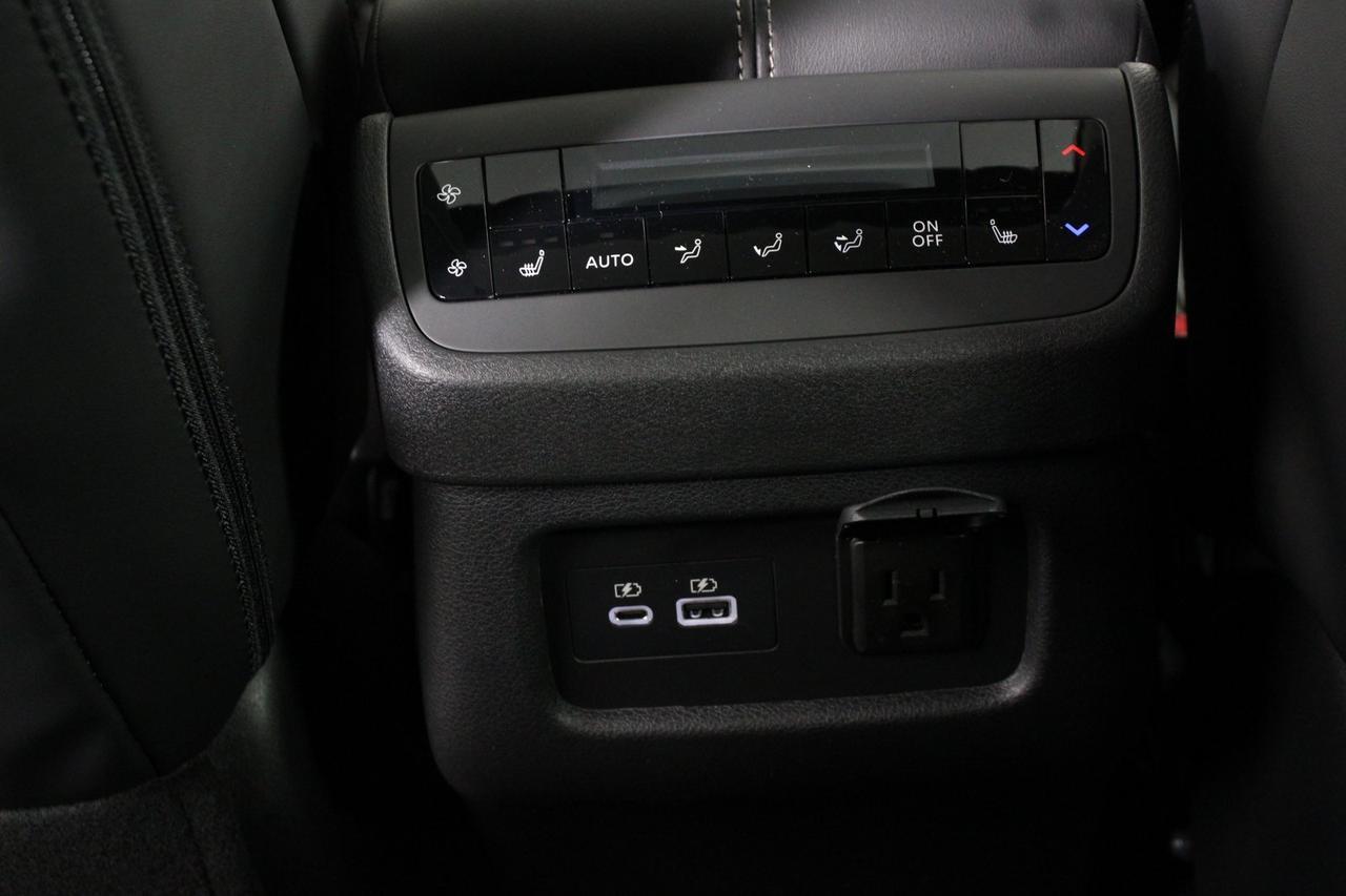 2025 Nissan Pathfinder Platinum Manassas VA