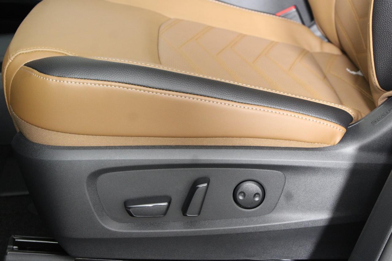 2025 Nissan Pathfinder Platinum Manassas VA