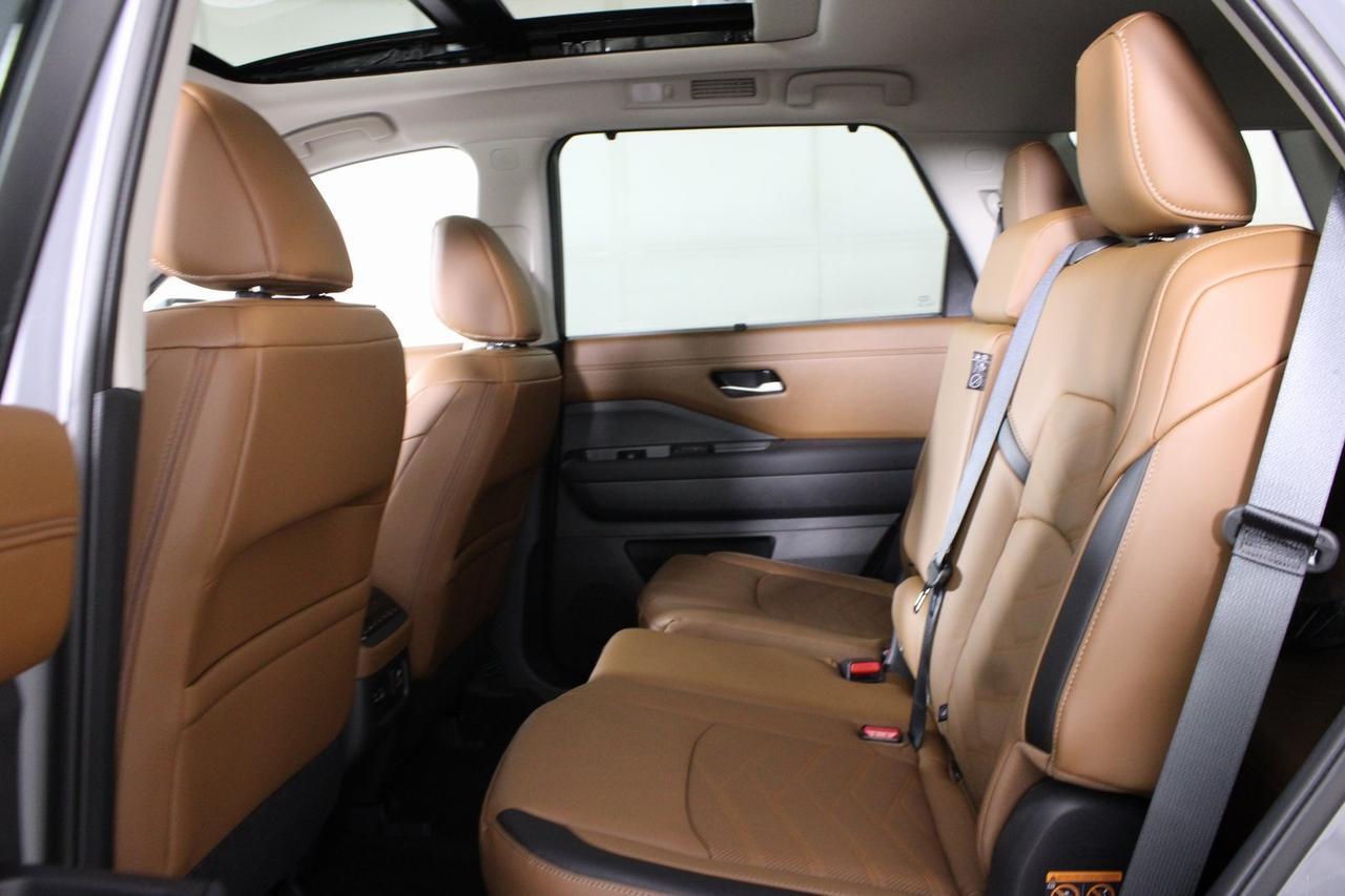 2025 Nissan Pathfinder Platinum Manassas VA