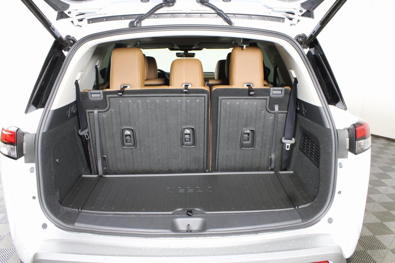 2025 Nissan Pathfinder Platinum Manassas VA