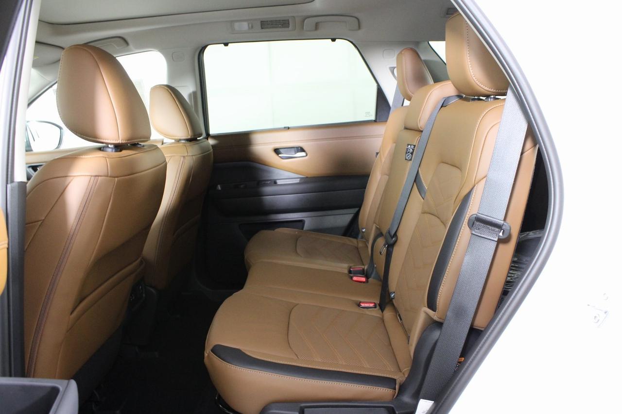 2025 Nissan Pathfinder Platinum Manassas VA