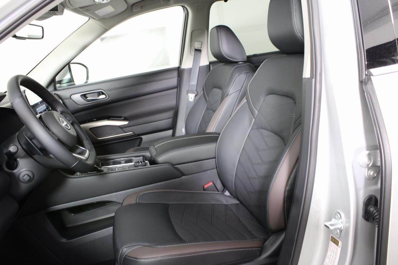2025 Nissan Pathfinder Platinum Manassas VA