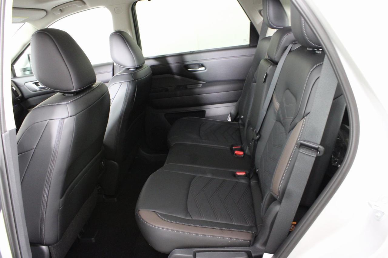 2025 Nissan Pathfinder Platinum Manassas VA