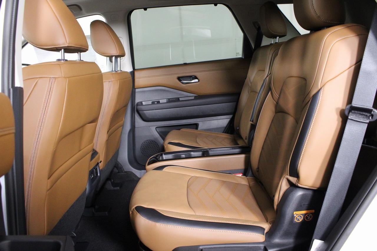 2025 Nissan Pathfinder Platinum Manassas VA
