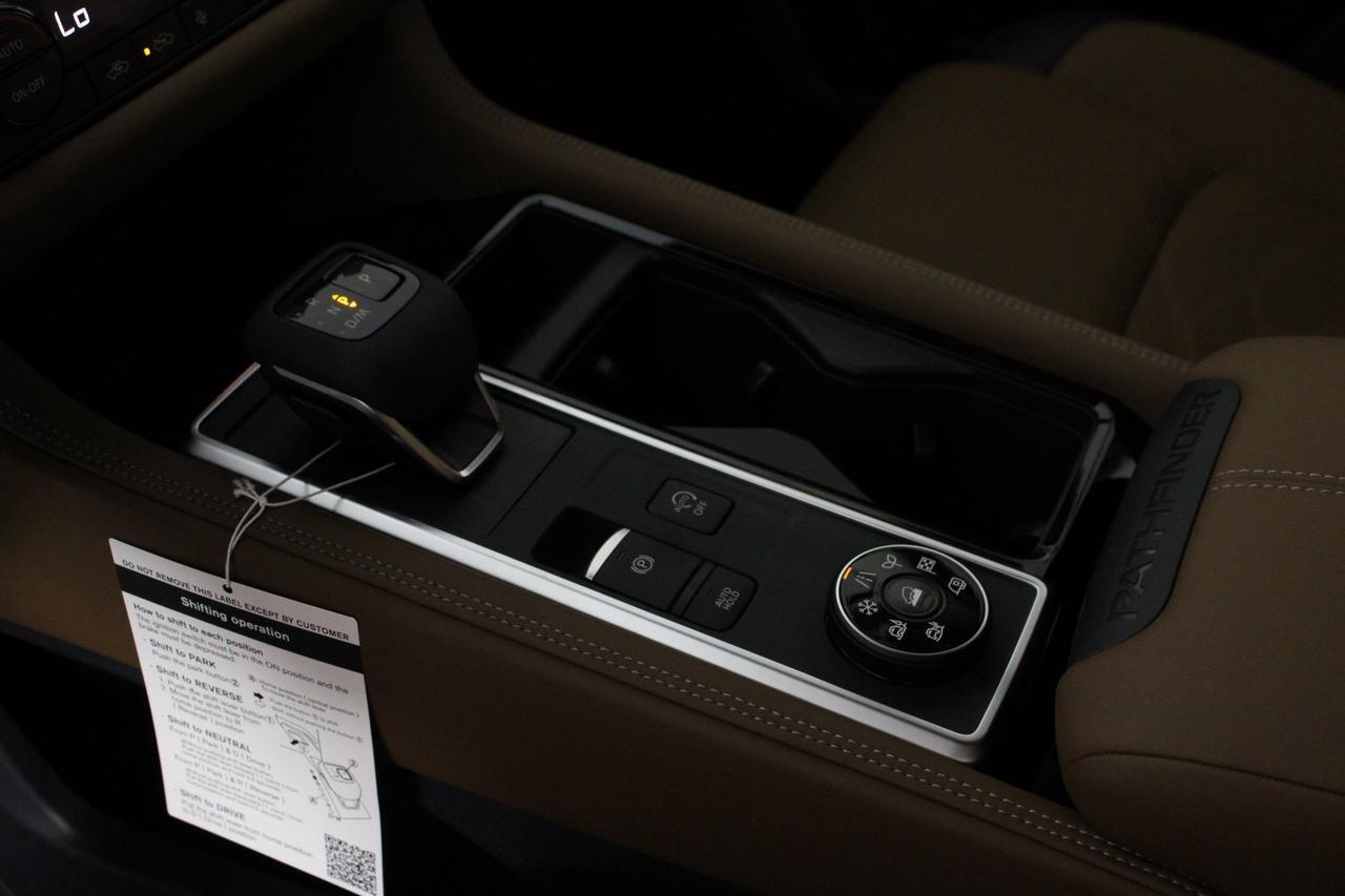 2025 Nissan Pathfinder Platinum Manassas VA