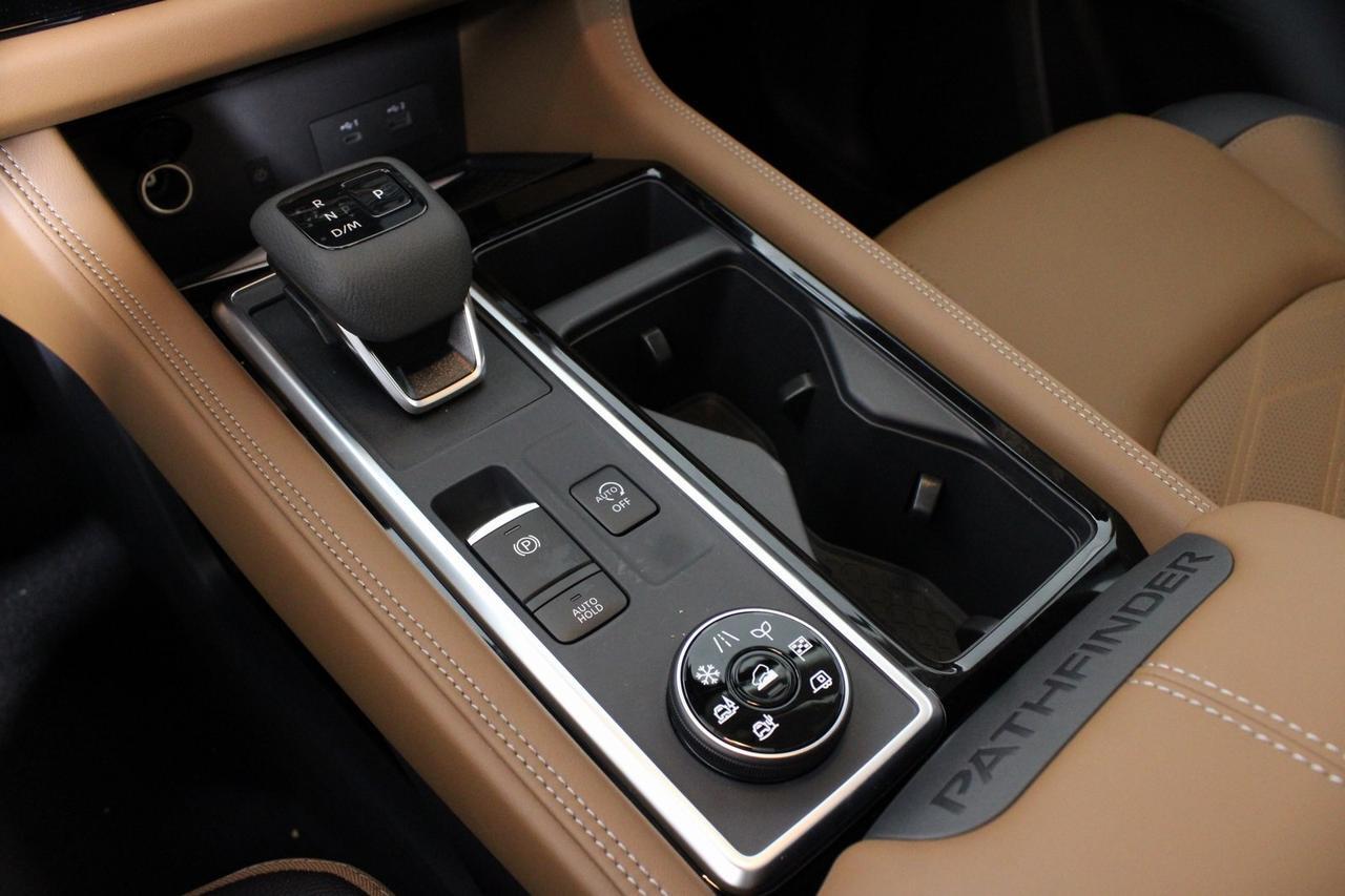 2025 Nissan Pathfinder Platinum Manassas VA