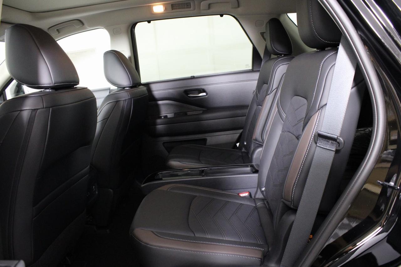 2025 Nissan Pathfinder Platinum Manassas VA