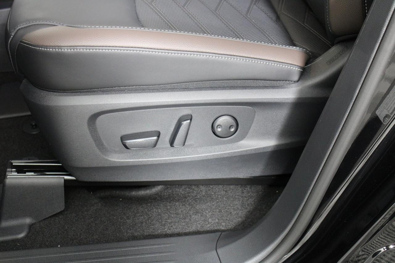 2025 Nissan Pathfinder Platinum Manassas VA