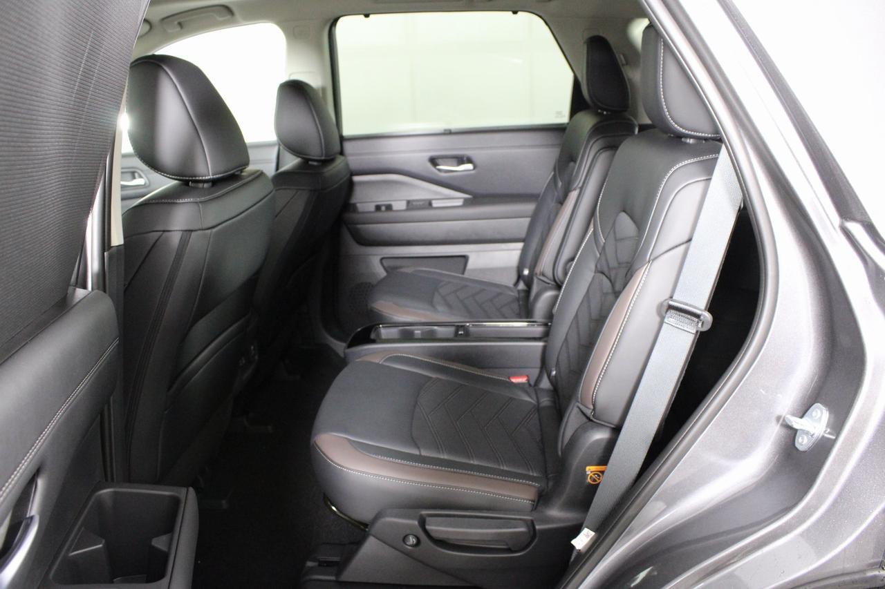 2025 Nissan Pathfinder Platinum Manassas VA
