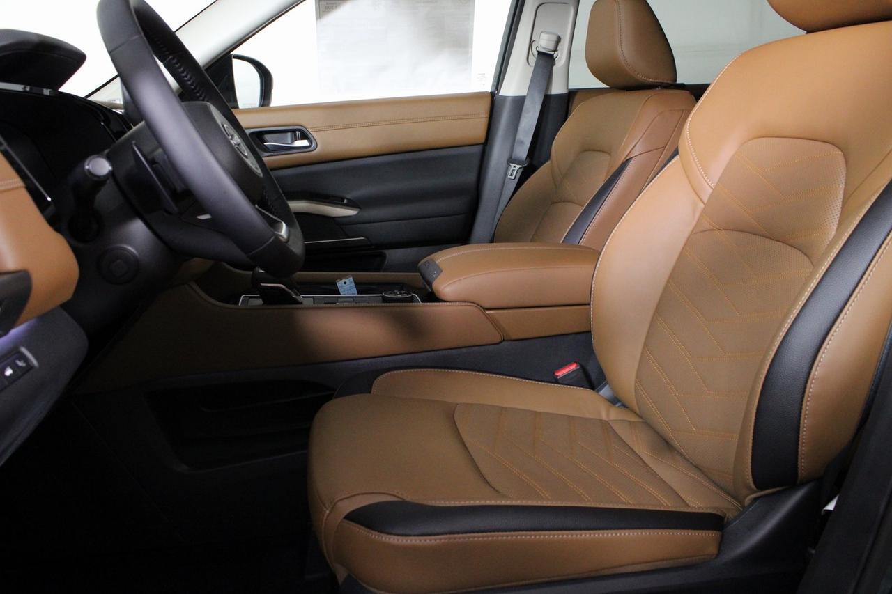 2025 Nissan Pathfinder Platinum Manassas VA