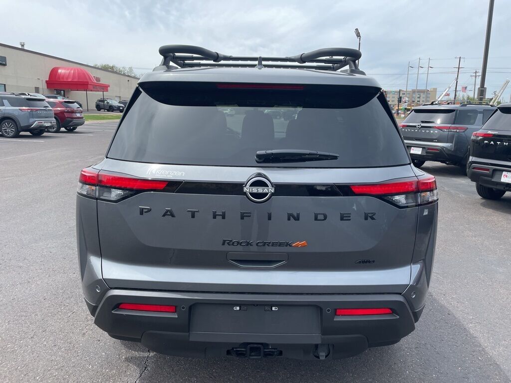 2025 Nissan Pathfinder Rock Creek 4WD Duluth MN