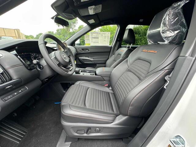 2025 Nissan Pathfinder Rock Creek Hoffman Estates IL