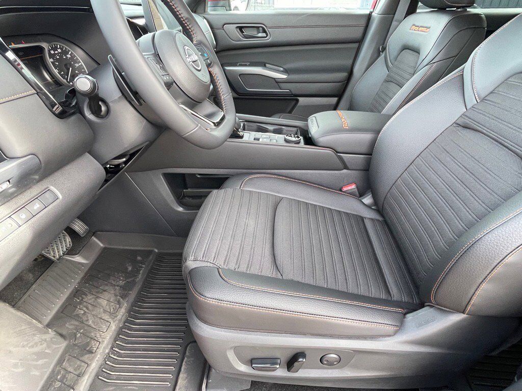 2025 Nissan Pathfinder Rock Creek Oak Ridge TN