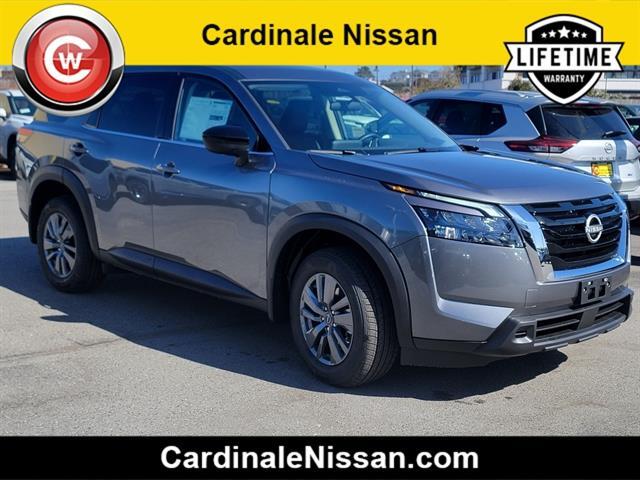 2025 Nissan Pathfinder S 4WD Seaside CA