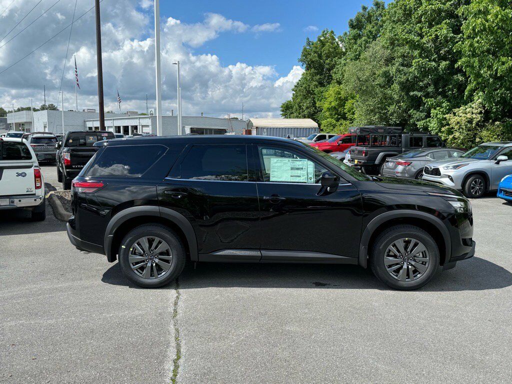 2025 Nissan Pathfinder S Johnson City TN