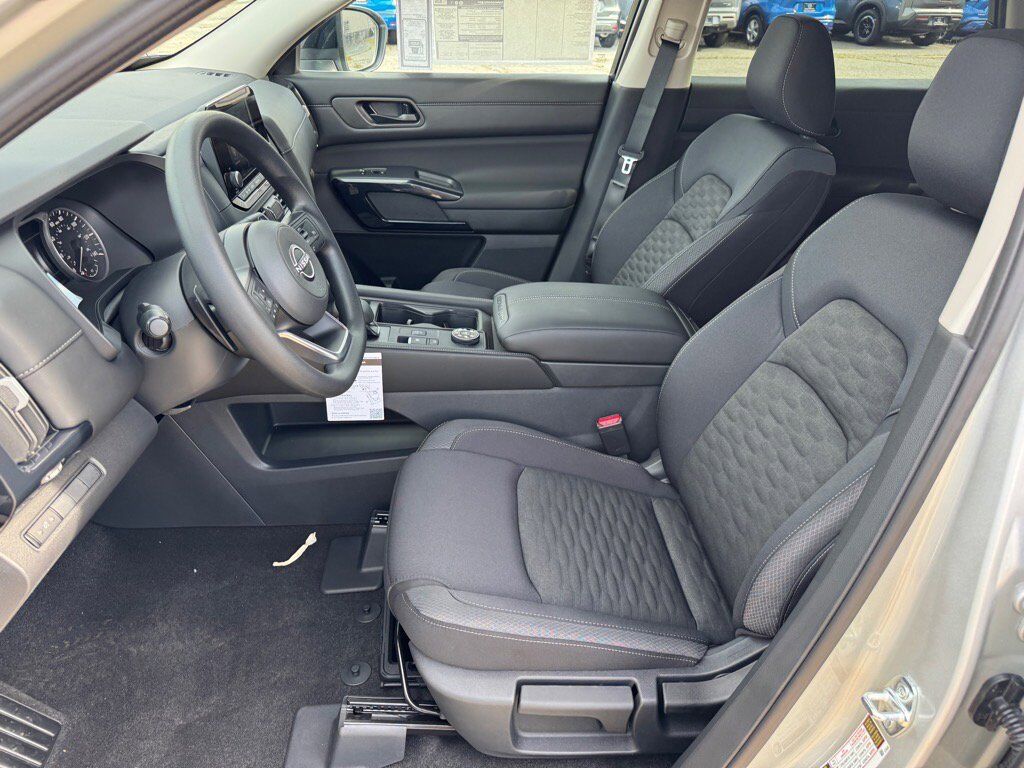 2025 Nissan Pathfinder S Johnson City TN