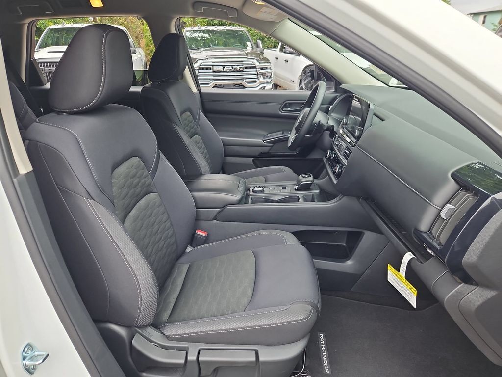 2025 Nissan Pathfinder S Gresham OR