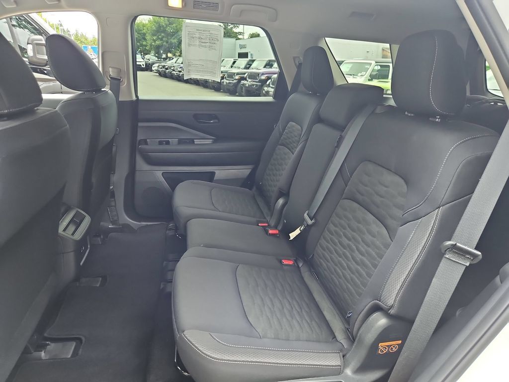 2025 Nissan Pathfinder S Gresham OR