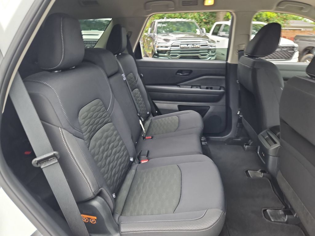 2025 Nissan Pathfinder S Gresham OR